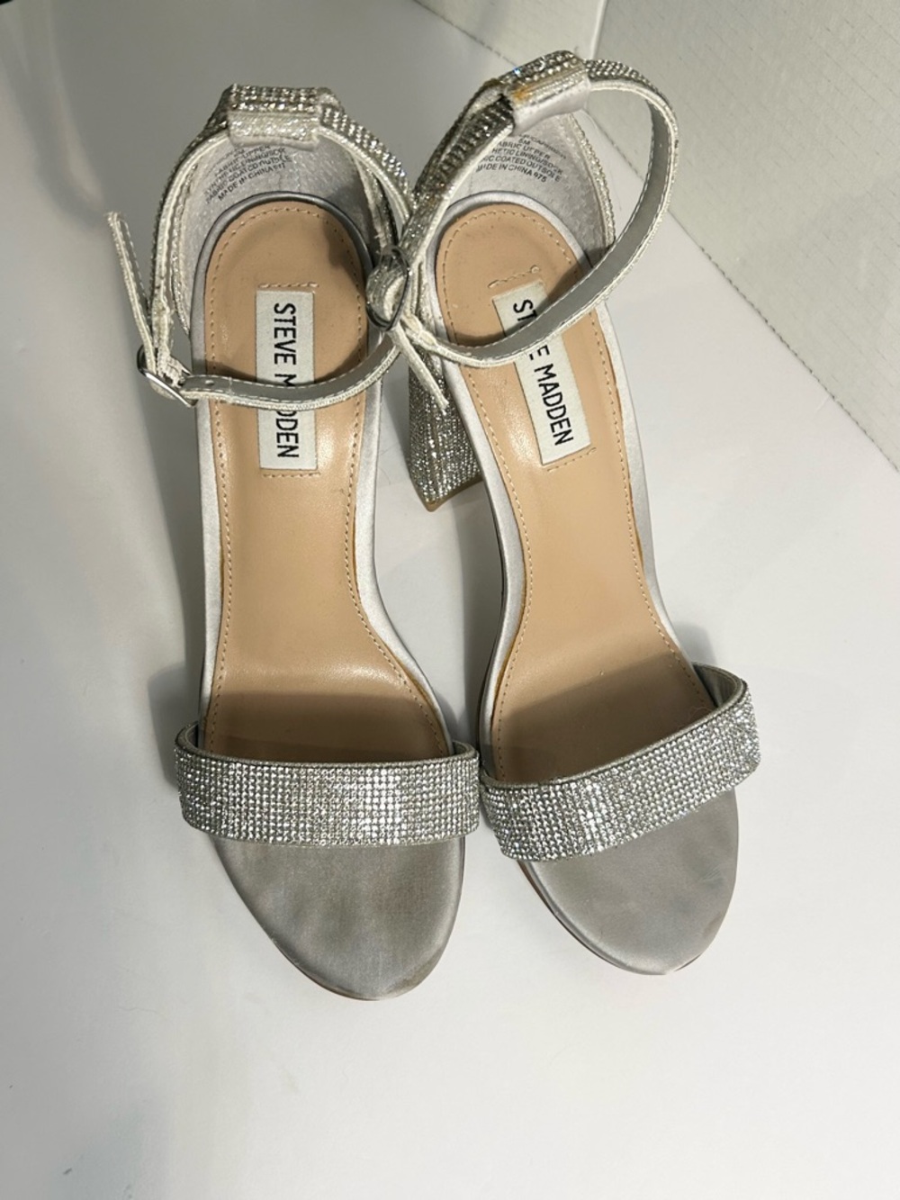 Steve Madden Women’s Size 8M Silver Rhinestone Ankle Strap Block Heels Wedding
